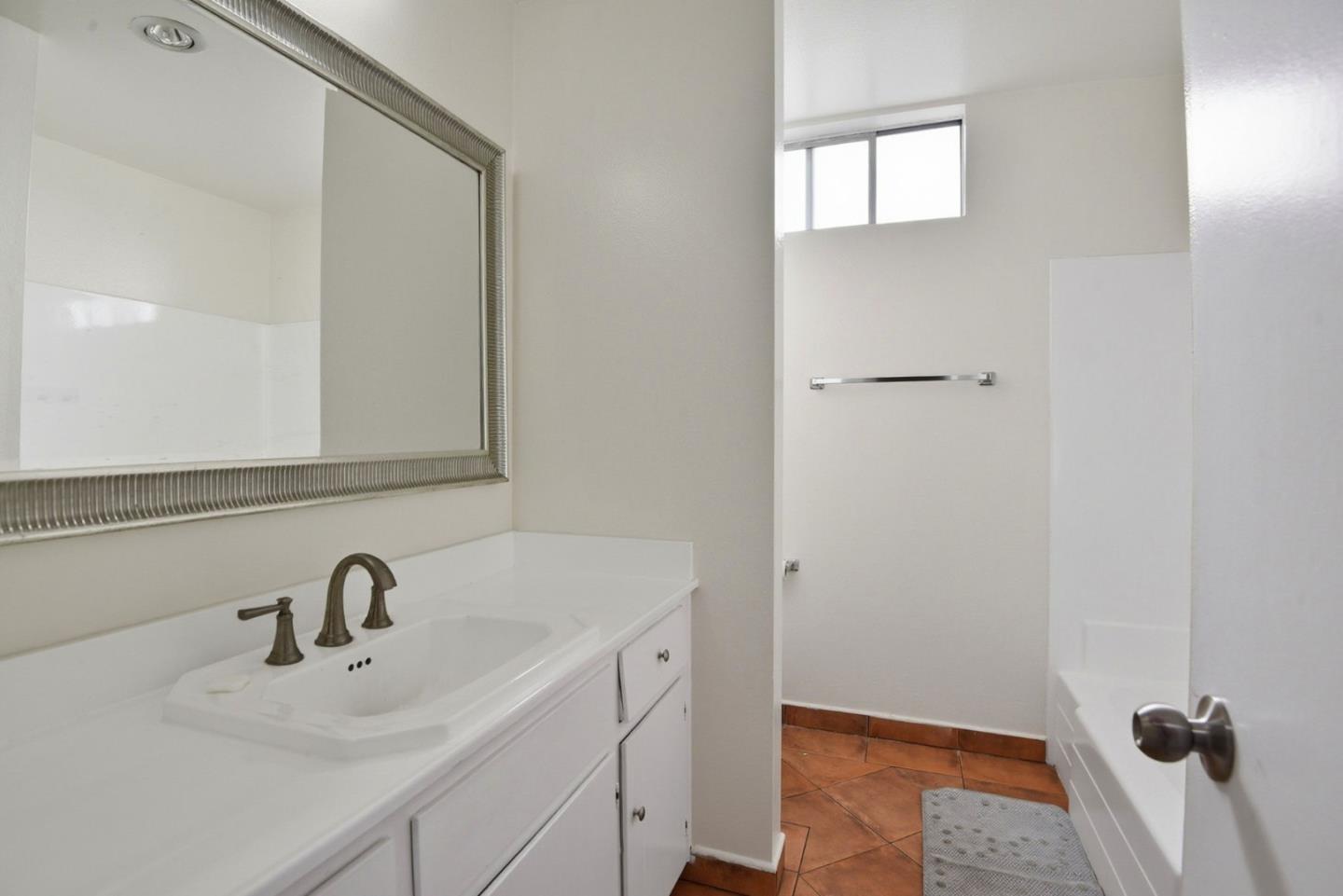 545 Chestnut Avenue UNIT 206, Long Beach, CA, 90802