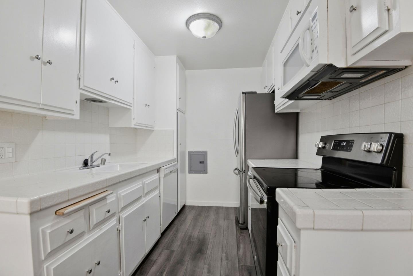 545 Chestnut Avenue UNIT 206, Long Beach, CA, 90802