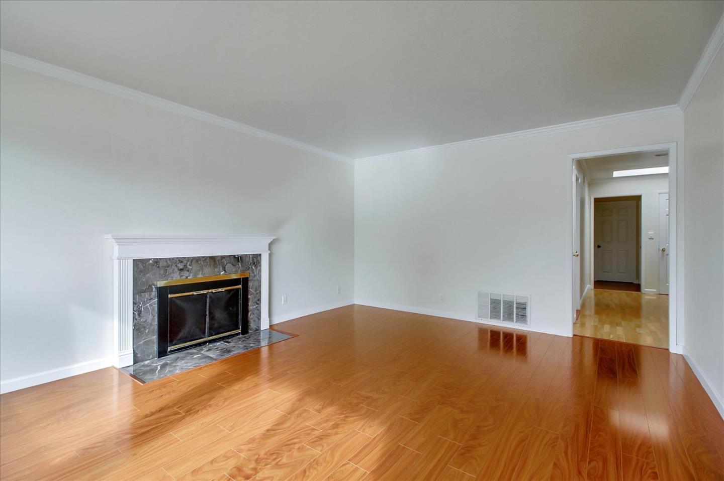 Detail Gallery Image 6 of 31 For 1535 San Joaquin Ave, San Jose,  CA 95118 - 4 Beds | 2 Baths