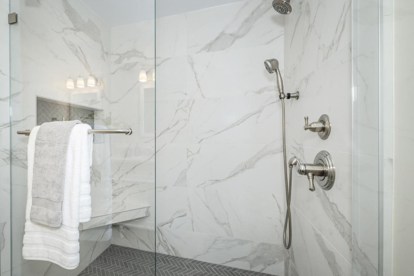 Detail Gallery Image 24 of 41 For 3803 Hamilton Way, Redwood City,  CA 94062 - 4 Beds | 2 Baths