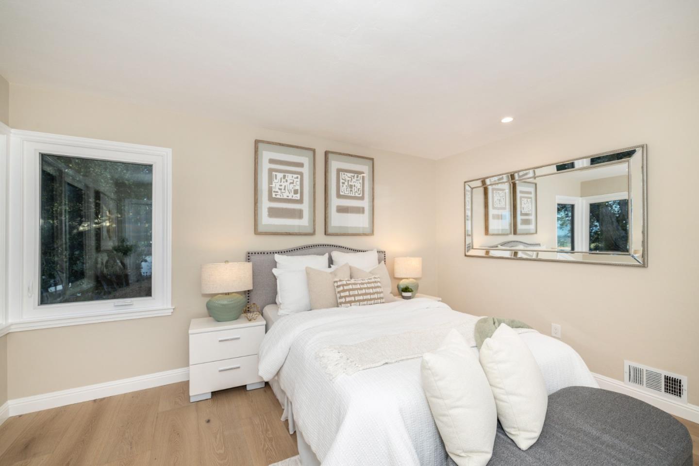 Detail Gallery Image 30 of 41 For 3803 Hamilton Way, Redwood City,  CA 94062 - 4 Beds | 2 Baths