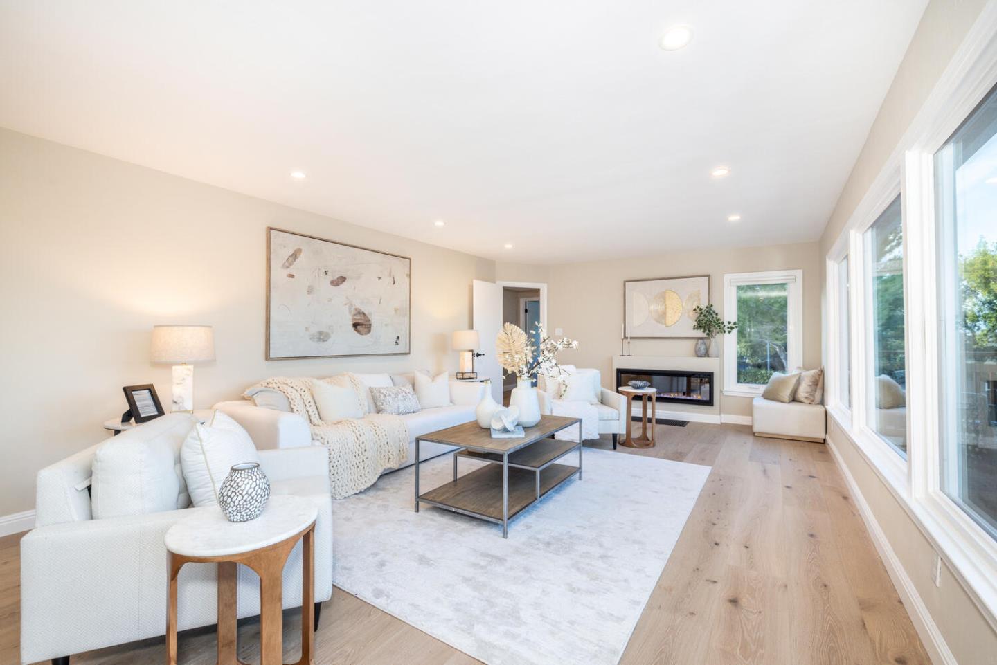 Detail Gallery Image 8 of 41 For 3803 Hamilton Way, Redwood City,  CA 94062 - 4 Beds | 2 Baths