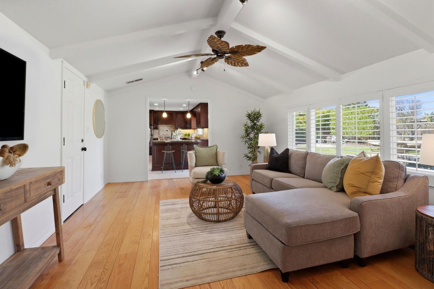 Detail Gallery Image 4 of 44 For 1241 Hillcrest Dr, San Jose,  CA 95120 - 4 Beds | 2/1 Baths