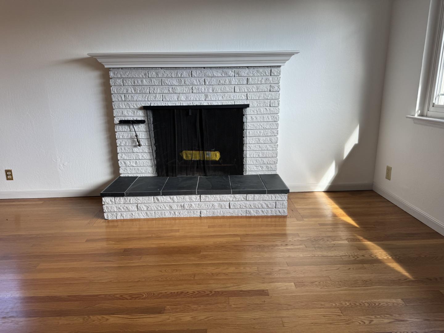 Detail Gallery Image 5 of 28 For 3534 Jefferson Ave, Redwood City,  CA 94062 - 4 Beds | 3 Baths