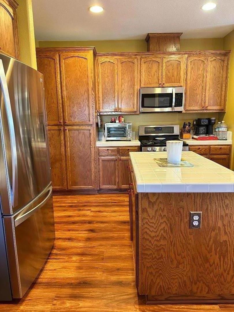 Detail Gallery Image 19 of 22 For 221 Alves Ln, Greenfield,  CA 93927 - 4 Beds | 3 Baths