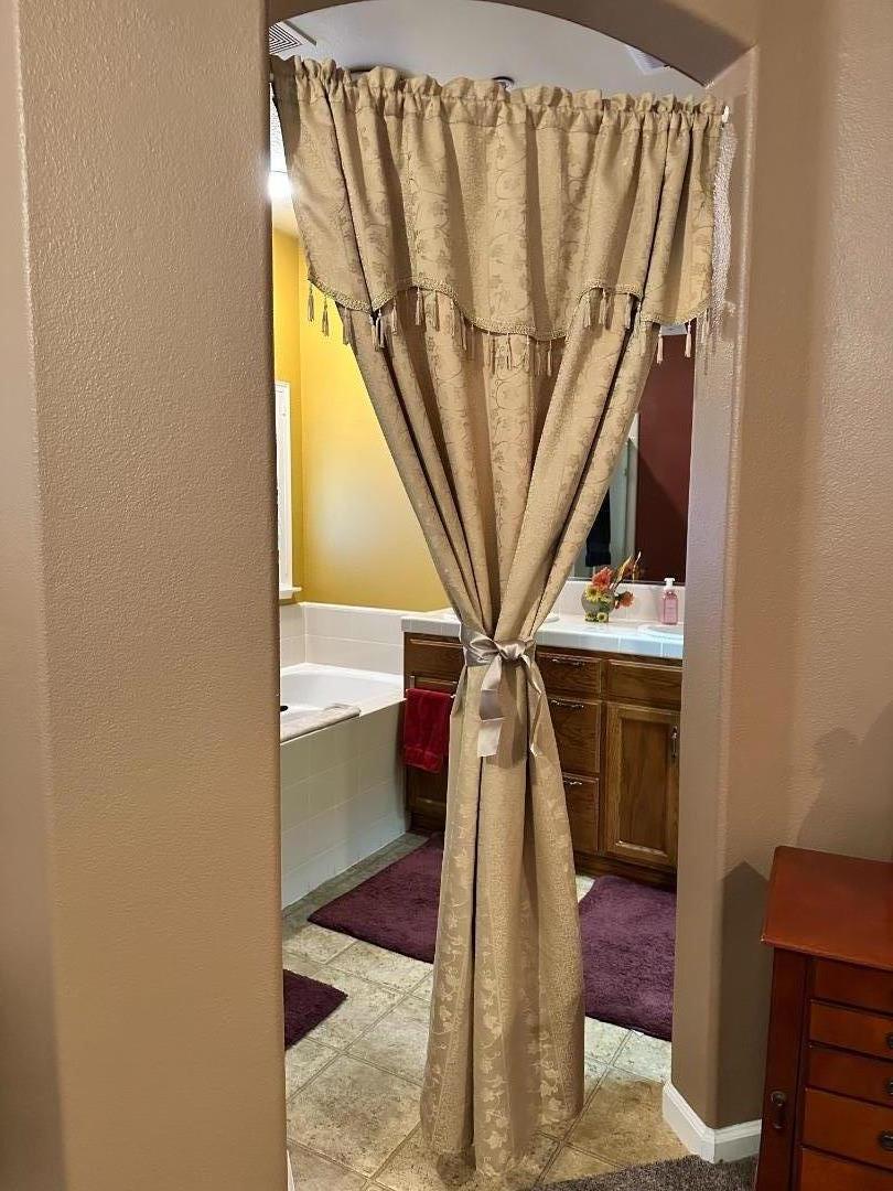 Detail Gallery Image 21 of 22 For 221 Alves Ln, Greenfield,  CA 93927 - 4 Beds | 3 Baths