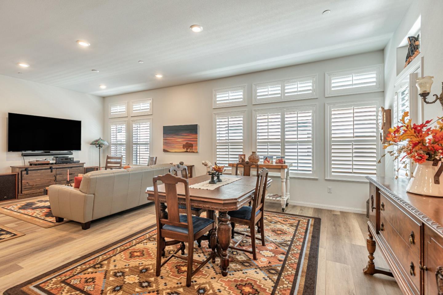 Photo #6: ML82032497 Listing: Photo #6