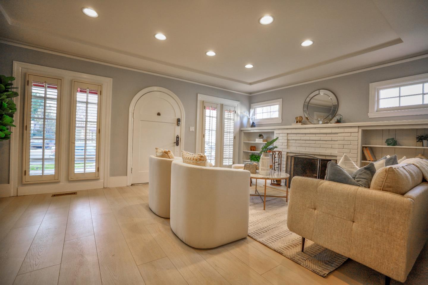 Detail Gallery Image 8 of 30 For 798 Pershing Ave, San Jose,  CA 95126 - 3 Beds | 2 Baths