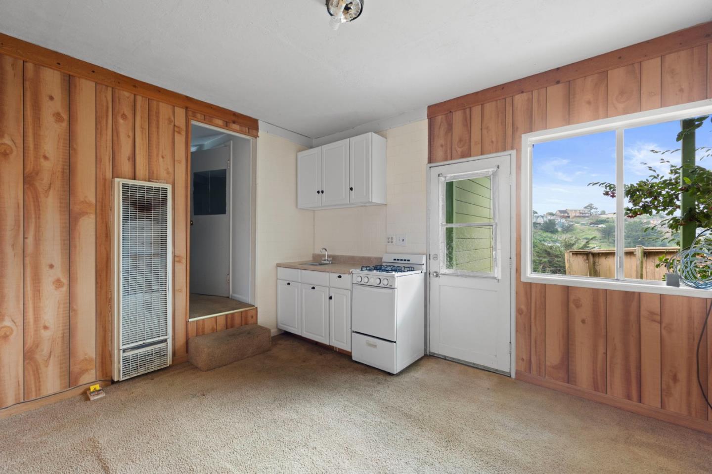 Detail Gallery Image 26 of 50 For 621 Carmel Ave, Pacifica,  CA 94044 - 2 Beds | 2 Baths