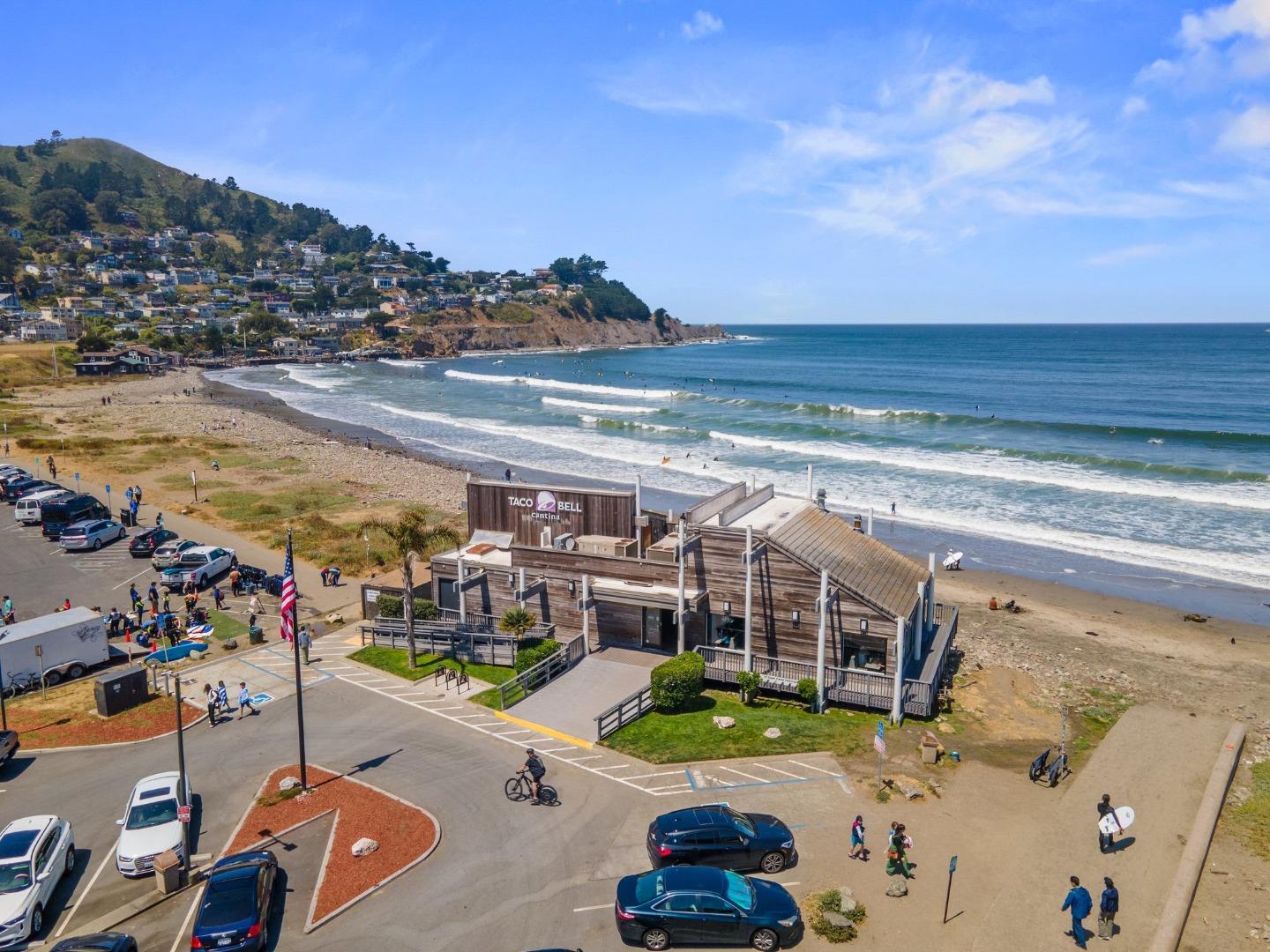 Detail Gallery Image 38 of 50 For 621 Carmel Ave, Pacifica,  CA 94044 - 2 Beds | 2 Baths