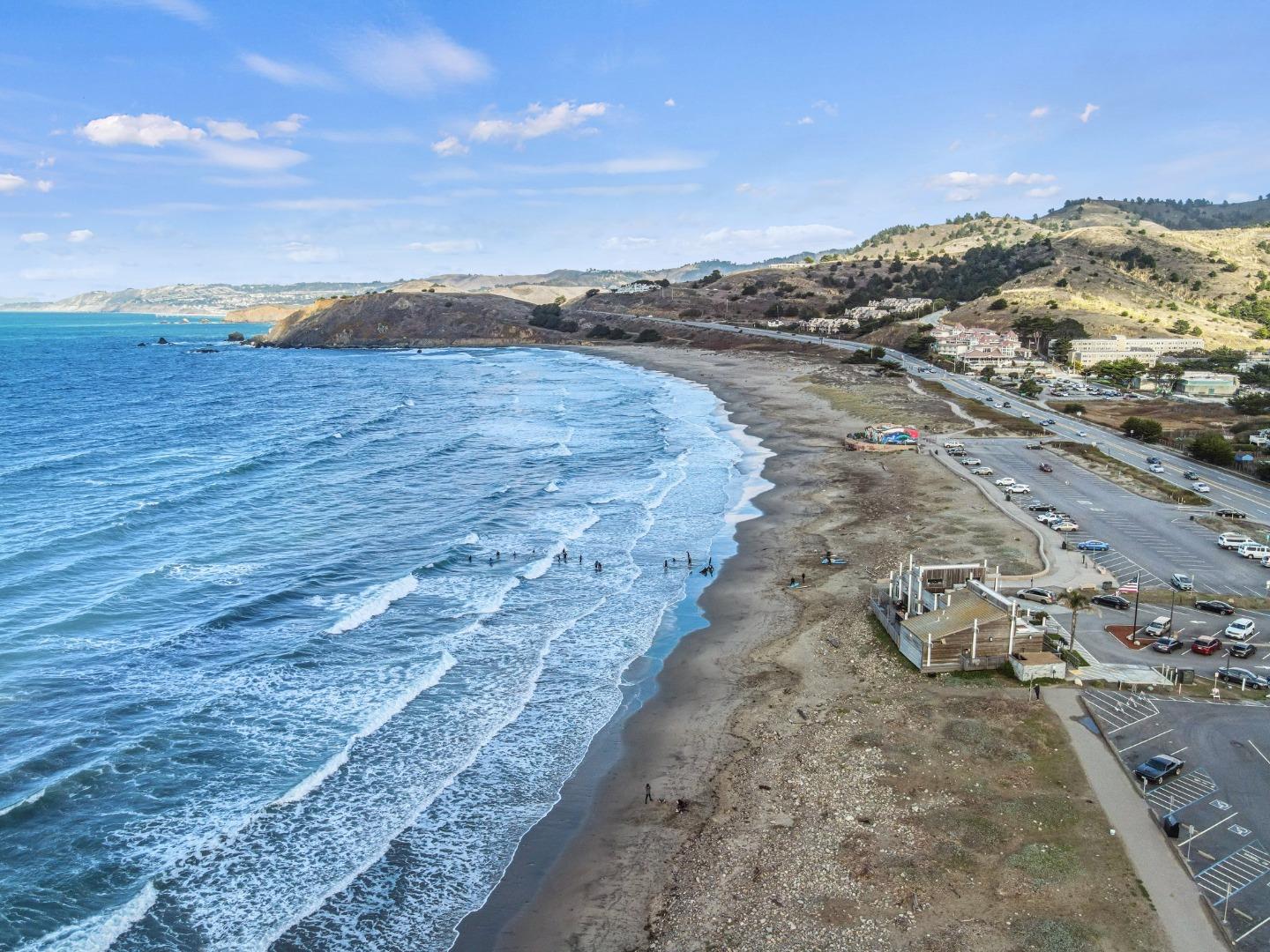 Detail Gallery Image 43 of 50 For 621 Carmel Ave, Pacifica,  CA 94044 - 2 Beds | 2 Baths