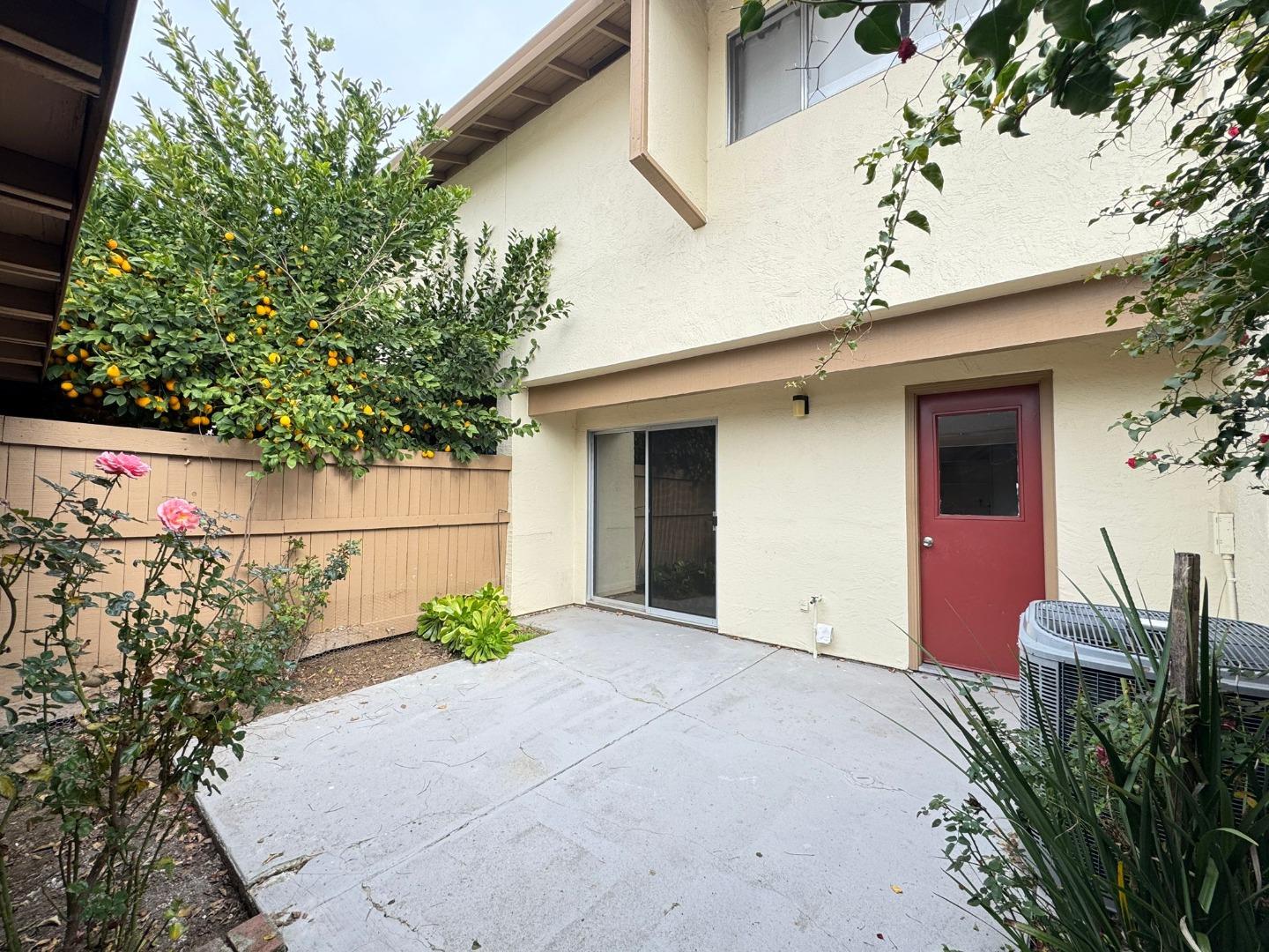 Detail Gallery Image 20 of 33 For 1975 Olmo Way, Walnut Creek,  CA 94598 - 2 Beds | 2/1 Baths