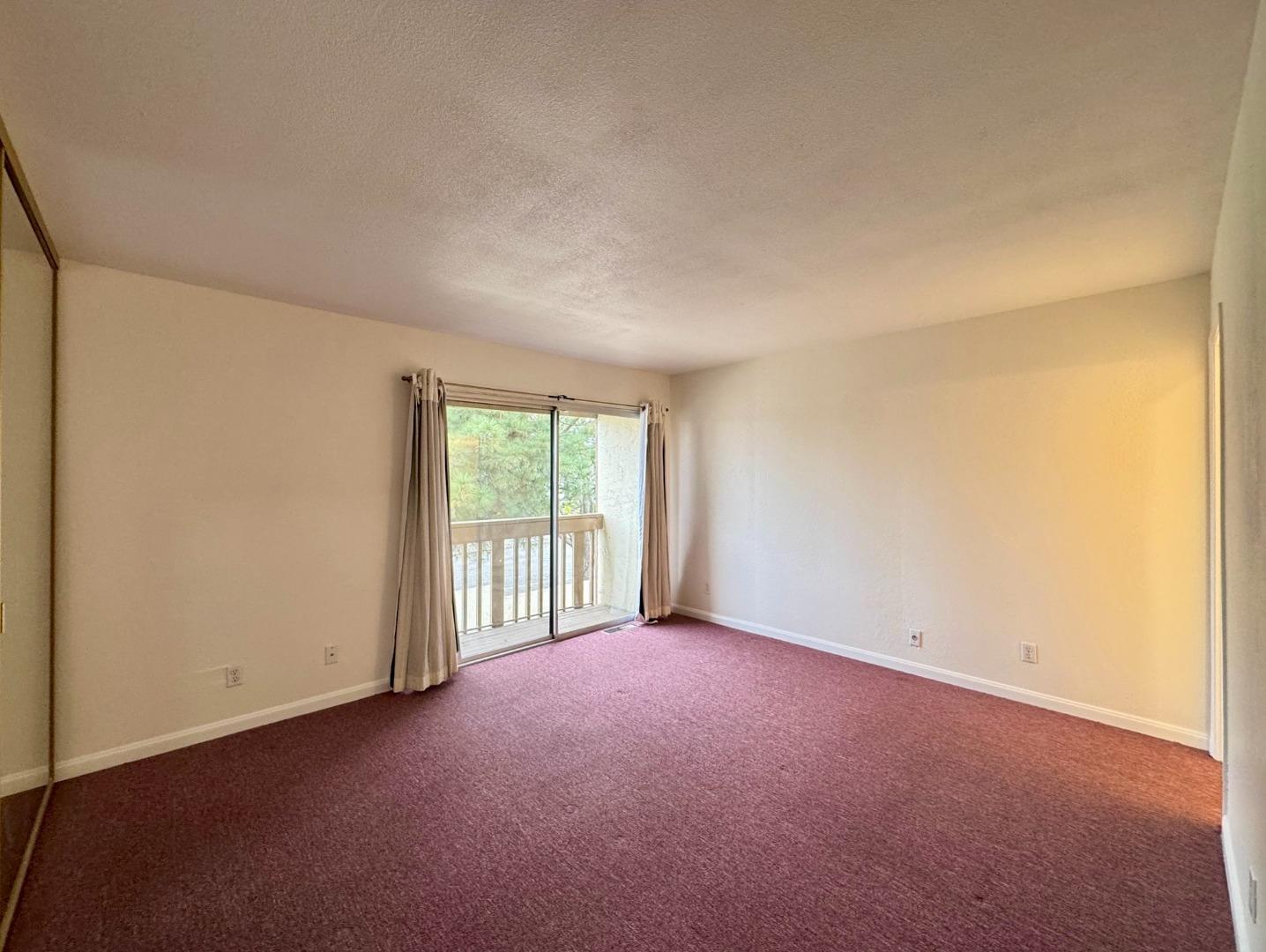 Detail Gallery Image 9 of 33 For 1975 Olmo Way, Walnut Creek,  CA 94598 - 2 Beds | 2/1 Baths