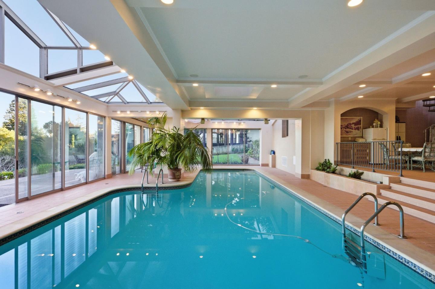 Detail Gallery Image 123 of 142 For 2930 Privet Dr, Hillsborough,  CA 94010 - 7 Beds | 6/2 Baths