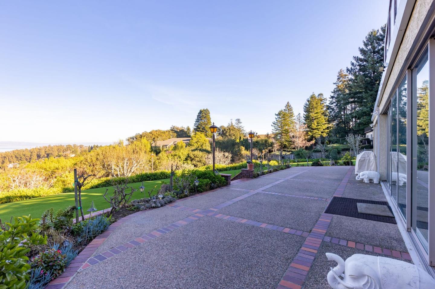 Detail Gallery Image 137 of 142 For 2930 Privet Dr, Hillsborough,  CA 94010 - 7 Beds | 6/2 Baths