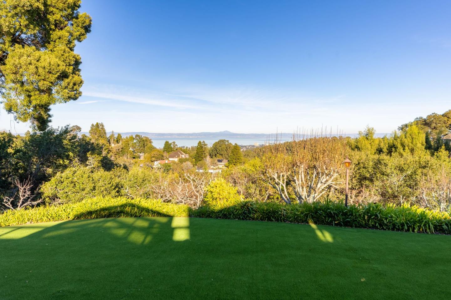 Detail Gallery Image 138 of 142 For 2930 Privet Dr, Hillsborough,  CA 94010 - 7 Beds | 6/2 Baths