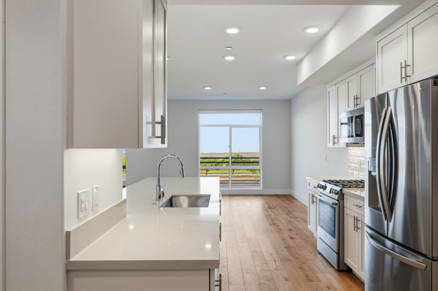 Detail Gallery Image 12 of 53 For 400 Mariners Island Blvd #209,  San Mateo,  CA 94404 - 2 Beds | 2 Baths