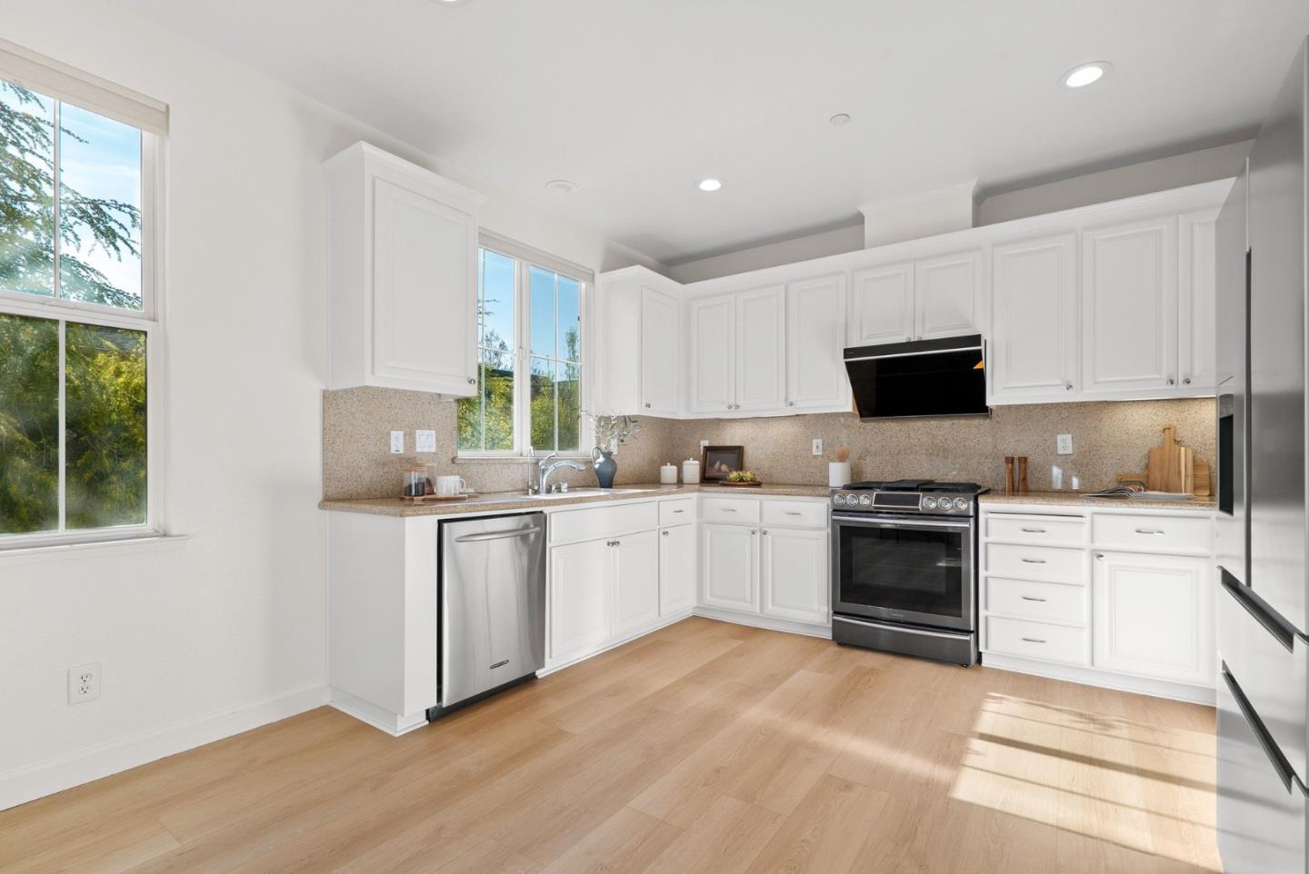 Photo #15: ML82032515 Listing: Photo #15