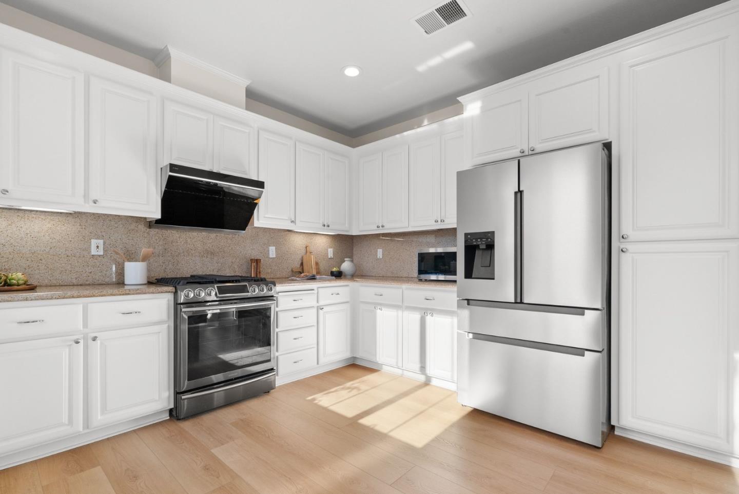 Photo #16: ML82032515 Listing: Photo #16