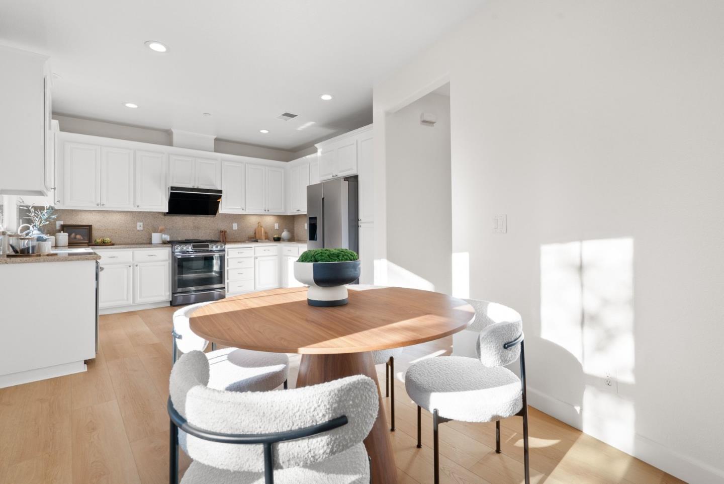 Photo #24: ML82032515 Listing: Photo #24