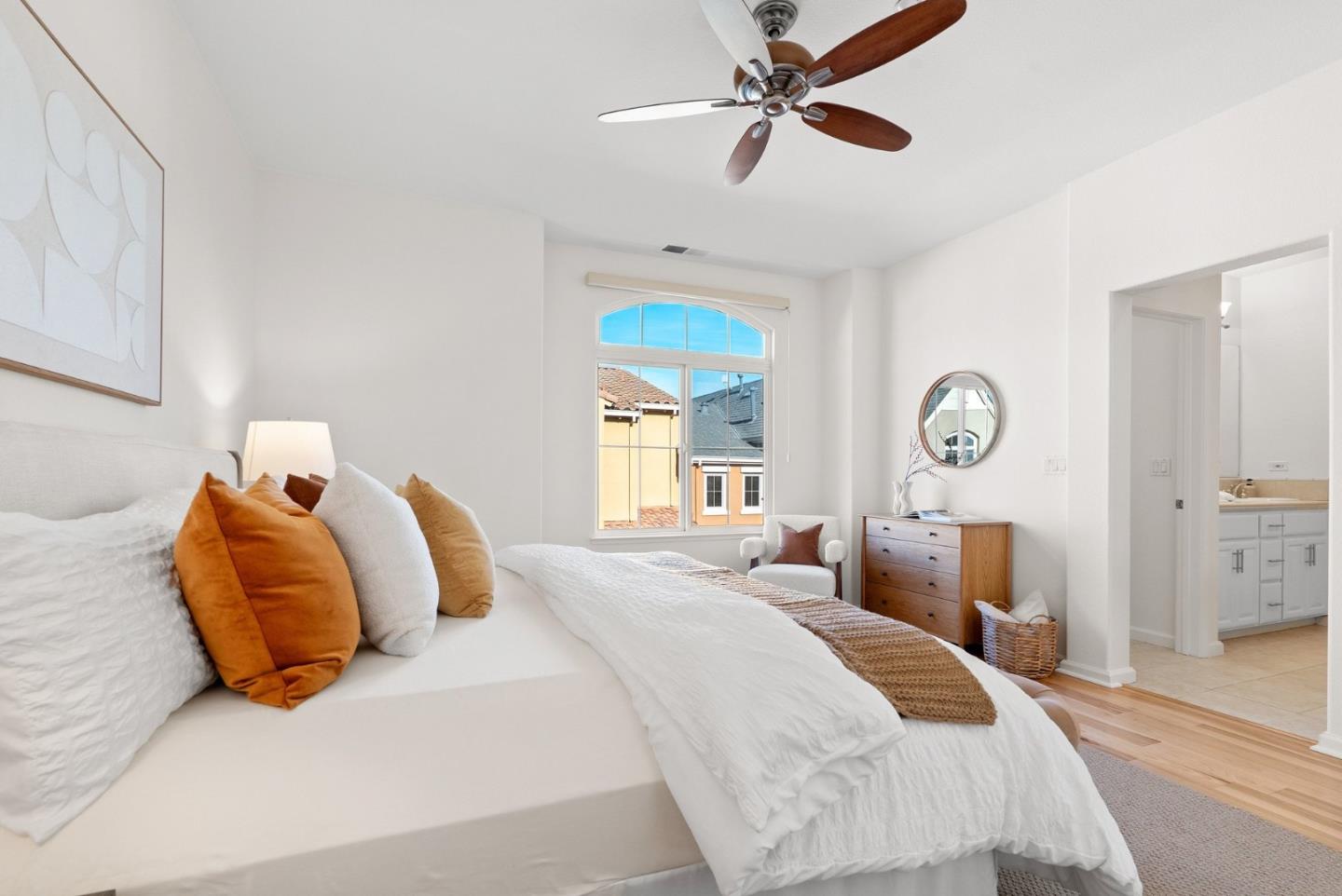 Photo #28: ML82032515 Listing: Photo #28