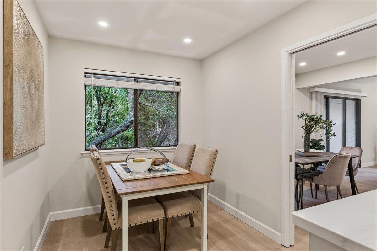 Detail Gallery Image 12 of 38 For 20812 4th St #6,  Saratoga,  CA 95070 - 2 Beds | 2 Baths