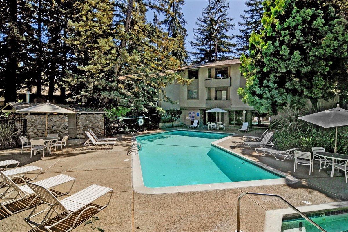 Detail Gallery Image 33 of 38 For 20812 4th St #6,  Saratoga,  CA 95070 - 2 Beds | 2 Baths