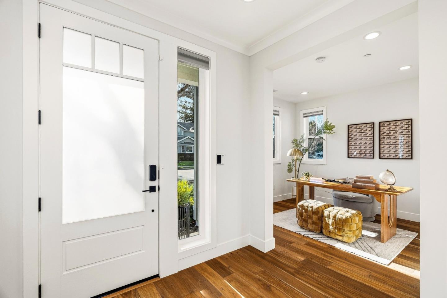 Detail Gallery Image 5 of 49 For 1741 Connecticut Dr, Redwood City,  CA 94061 - 4 Beds | 3 Baths