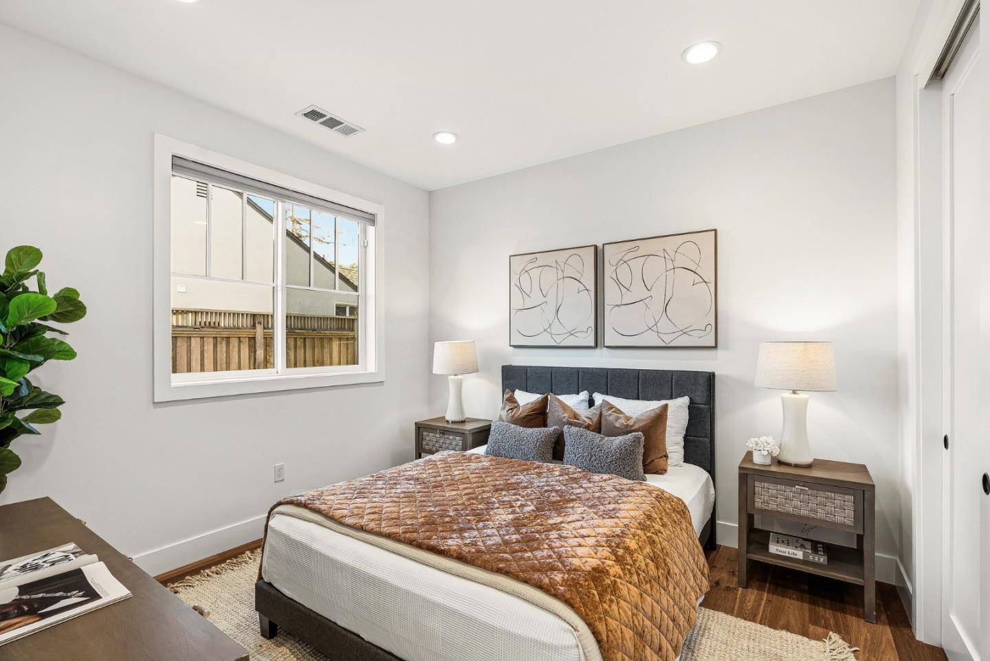 Detail Gallery Image 9 of 49 For 1741 Connecticut Dr, Redwood City,  CA 94061 - 4 Beds | 3 Baths