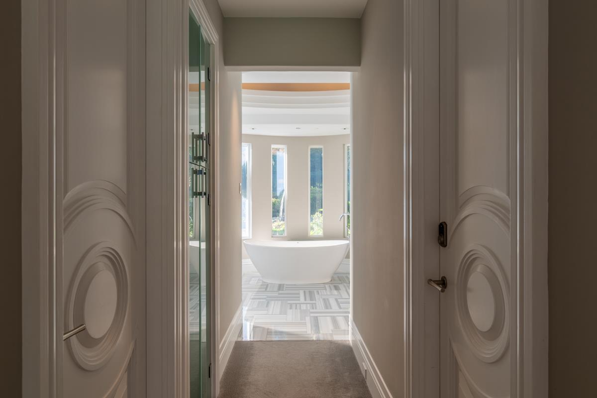 Detail Gallery Image 14 of 35 For 3360 Kingsley Ct, Pebble Beach,  CA 93953 - 7 Beds | 8/2 Baths