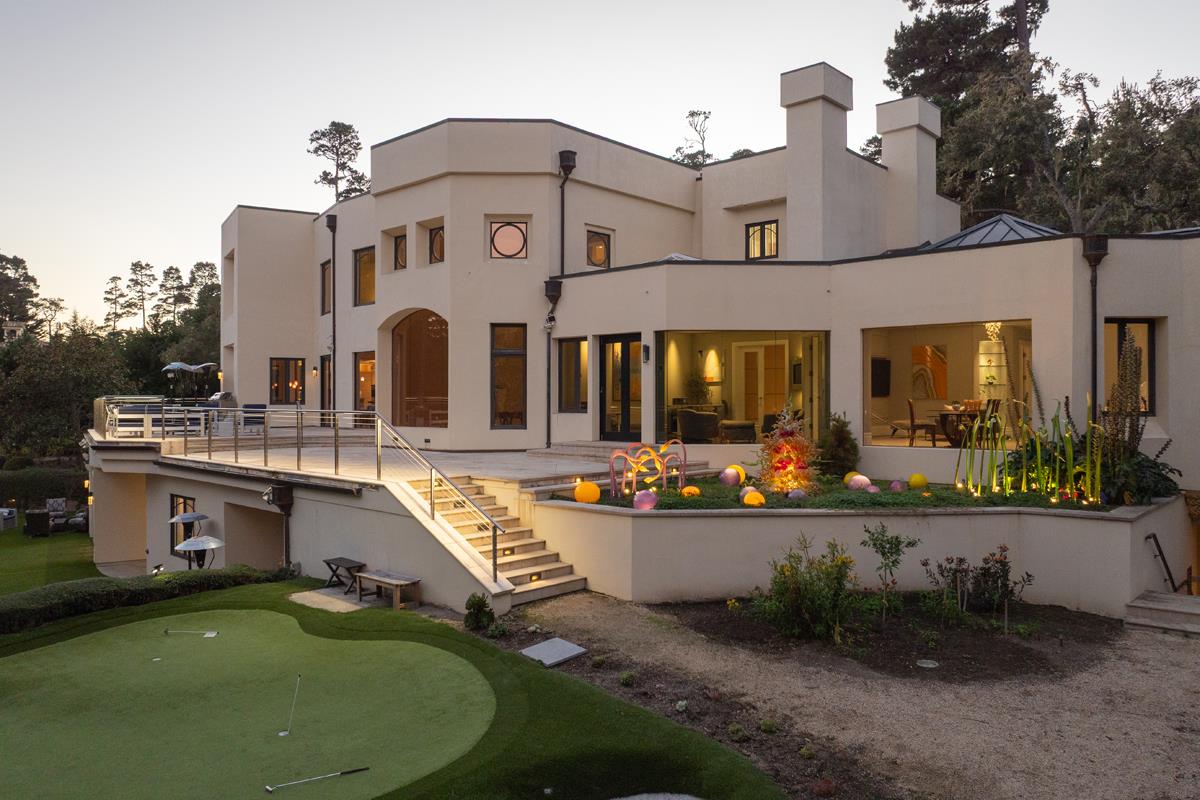 Detail Gallery Image 2 of 35 For 3360 Kingsley Ct, Pebble Beach,  CA 93953 - 7 Beds | 8/2 Baths