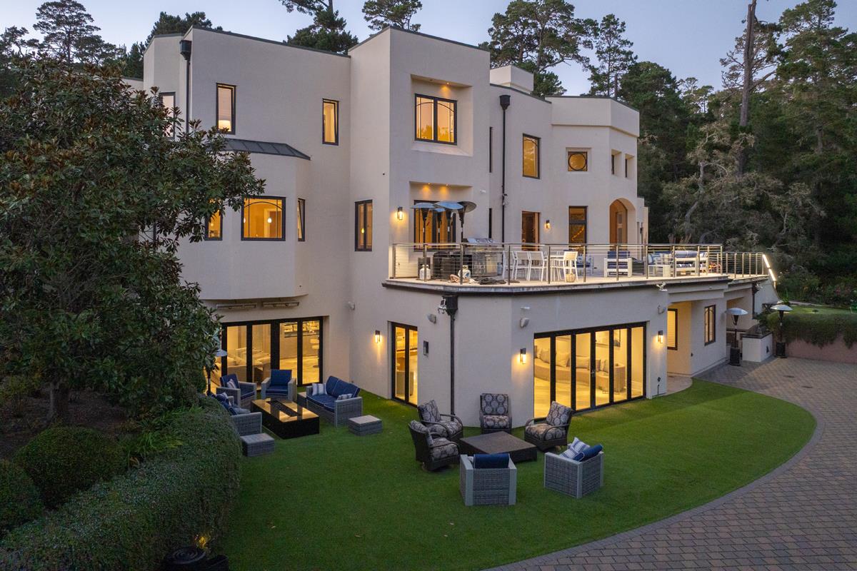 Detail Gallery Image 34 of 35 For 3360 Kingsley Ct, Pebble Beach,  CA 93953 - 7 Beds | 8/2 Baths