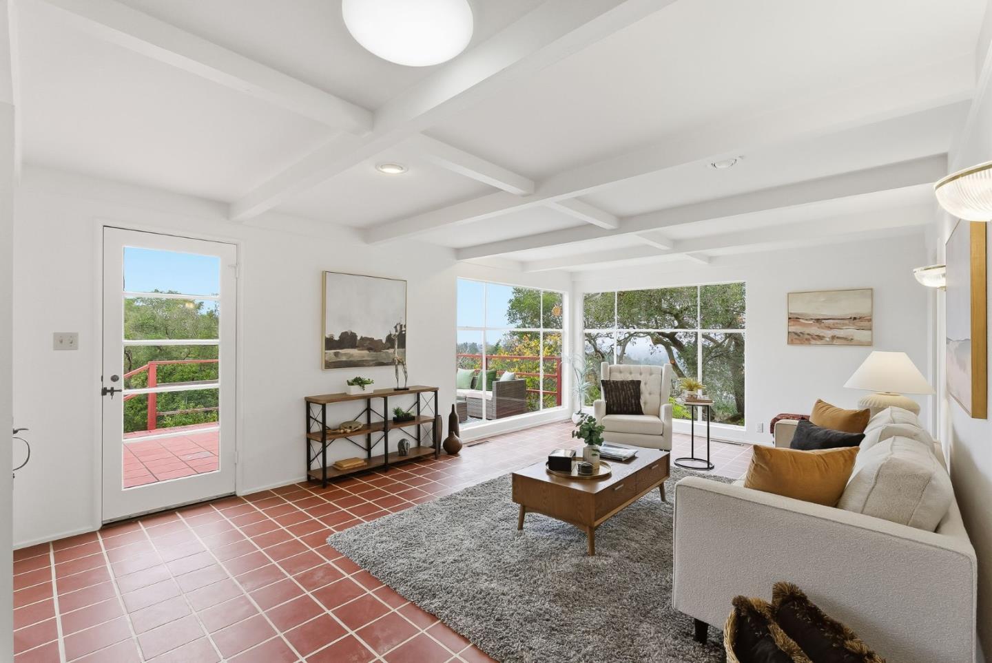Detail Gallery Image 11 of 42 For 10915 Mora Dr, Los Altos Hills,  CA 94024 - 4 Beds | 2/1 Baths