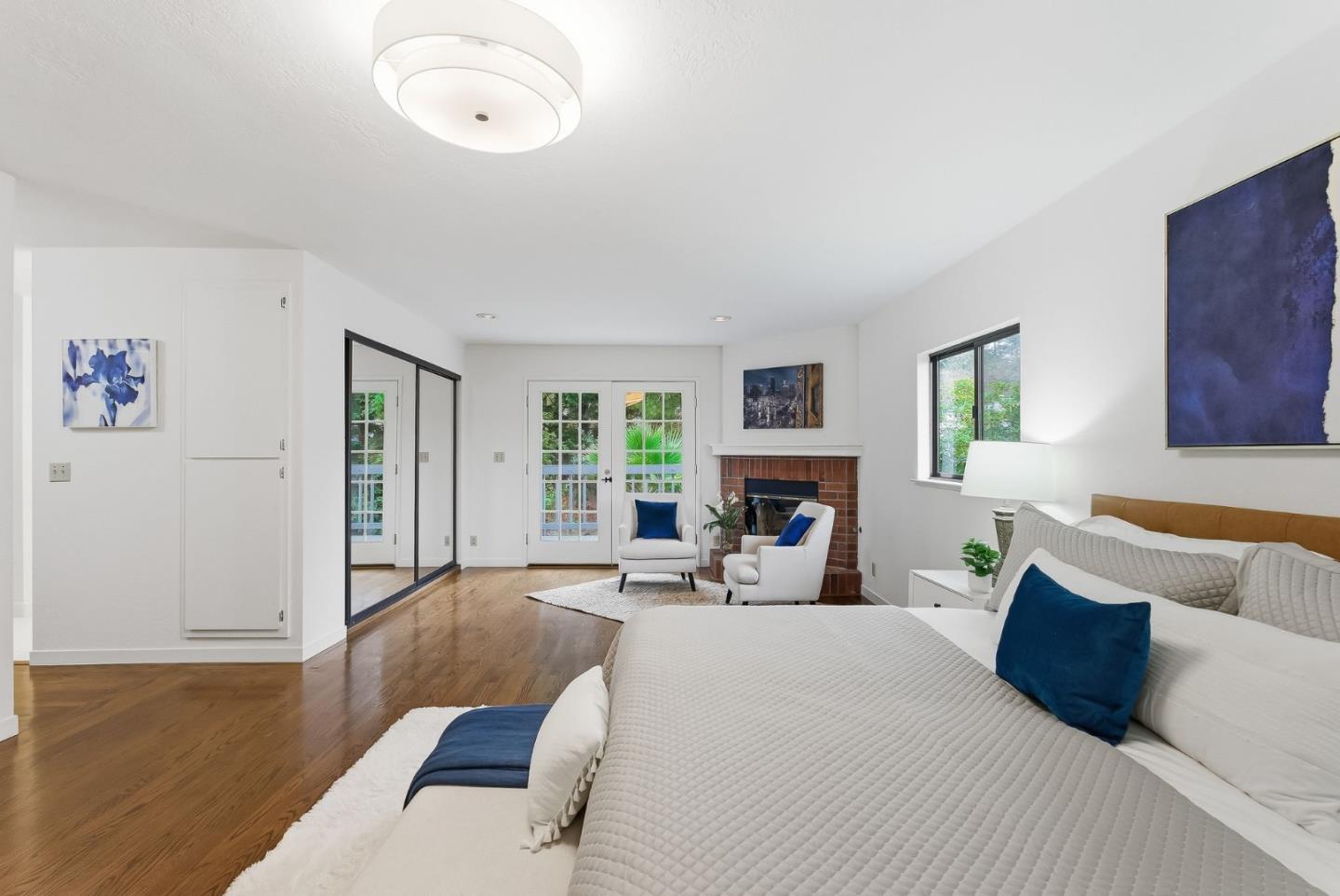 Detail Gallery Image 19 of 42 For 10915 Mora Dr, Los Altos Hills,  CA 94024 - 4 Beds | 2/1 Baths