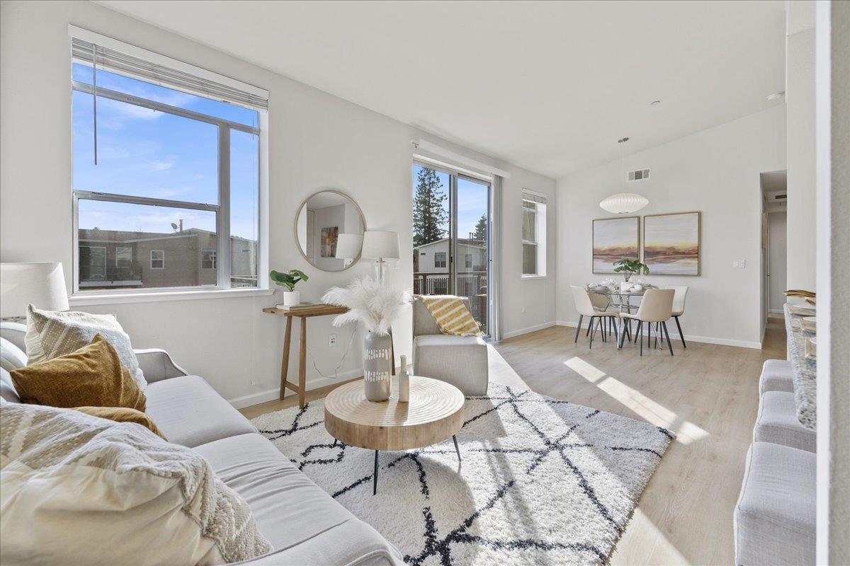 Detail Gallery Image 8 of 30 For 1065 Saginaw Ter #304,  Sunnyvale,  CA 94089 - 2 Beds | 2 Baths