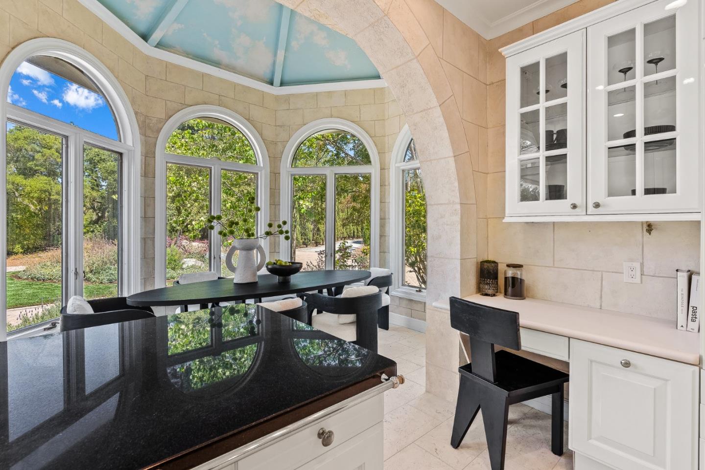 Detail Gallery Image 15 of 56 For 1142 Moore Rd, Woodside,  CA 94062 - 6 Beds | 5/1 Baths