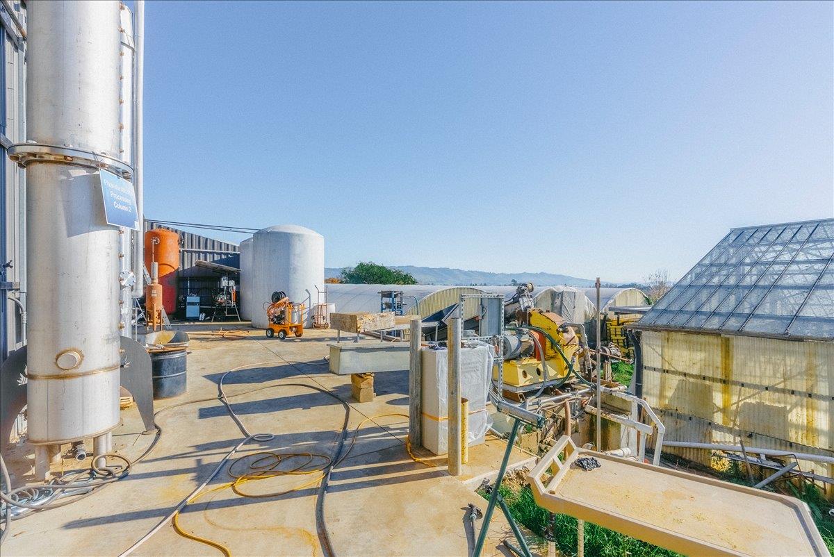 Detail Gallery Image 32 of 66 For 371 Calabasas Rd, Watsonville,  CA 95076 - 5 Beds | 2/1 Baths