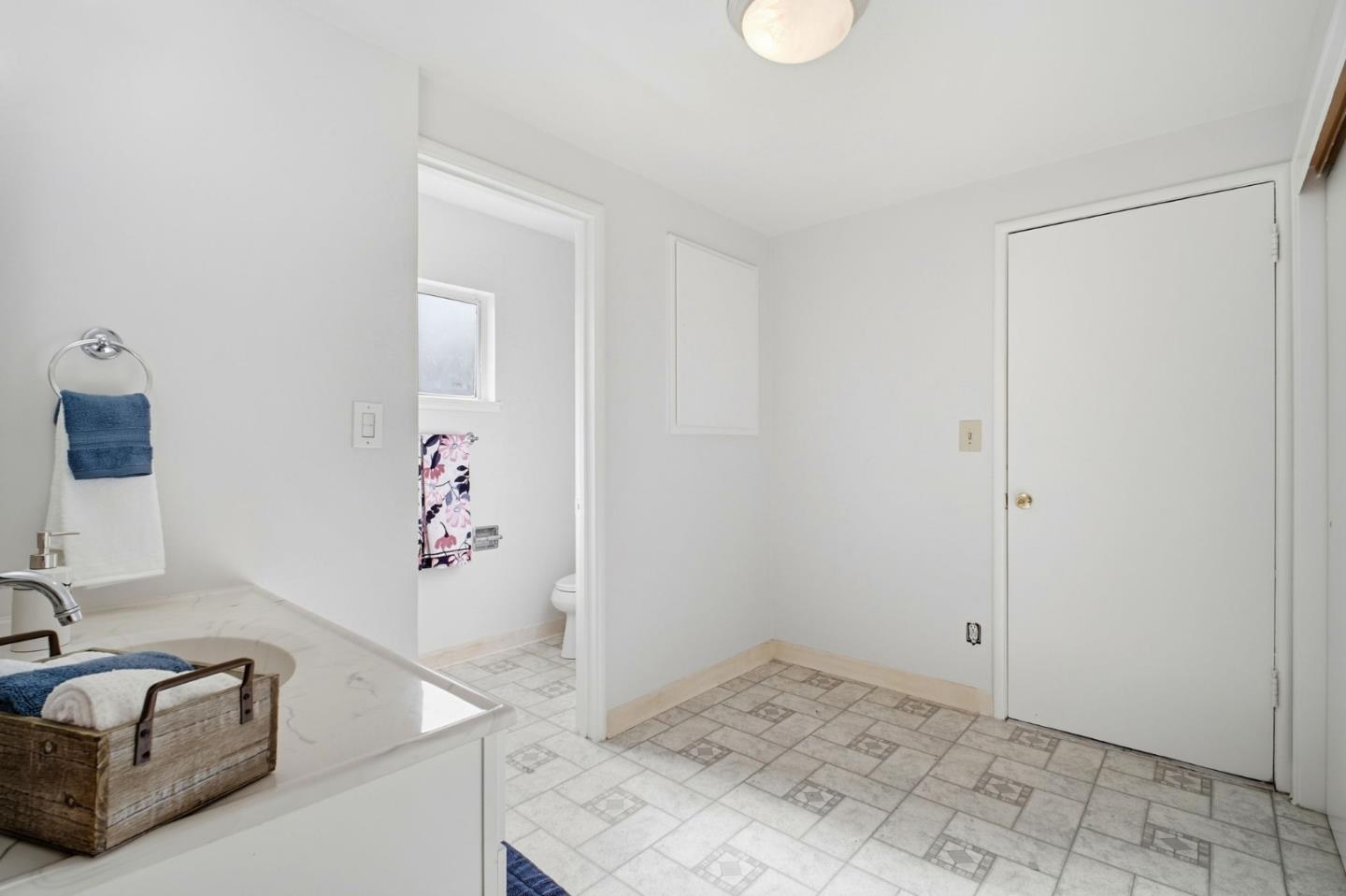 Detail Gallery Image 26 of 32 For 596 Perkins Dr, San Lorenzo,  CA 94541 - 3 Beds | 2 Baths