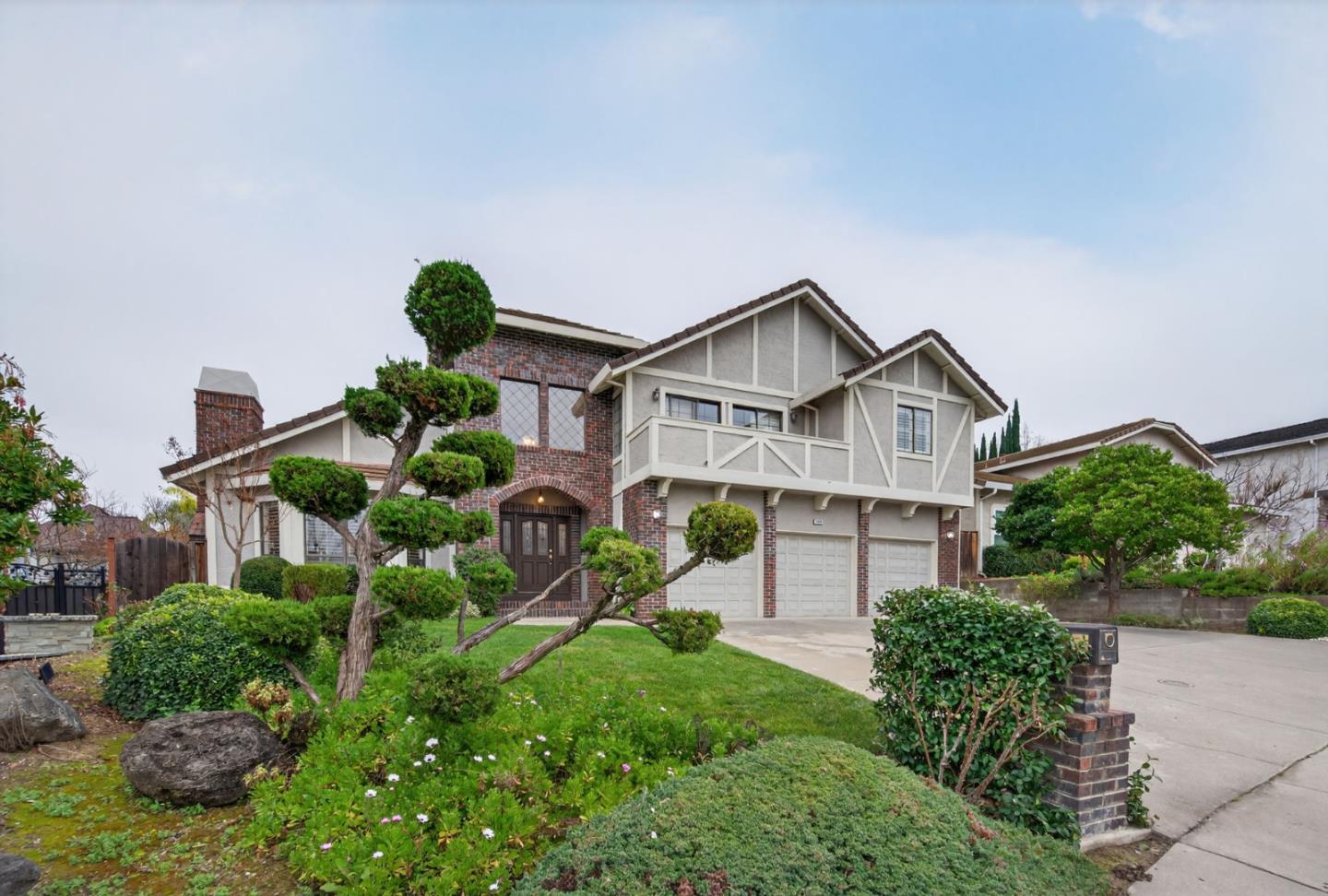 Detail Gallery Image 3 of 73 For 1168 Spring Hill Way, San Jose,  CA 95120 - 5 Beds | 3 Baths