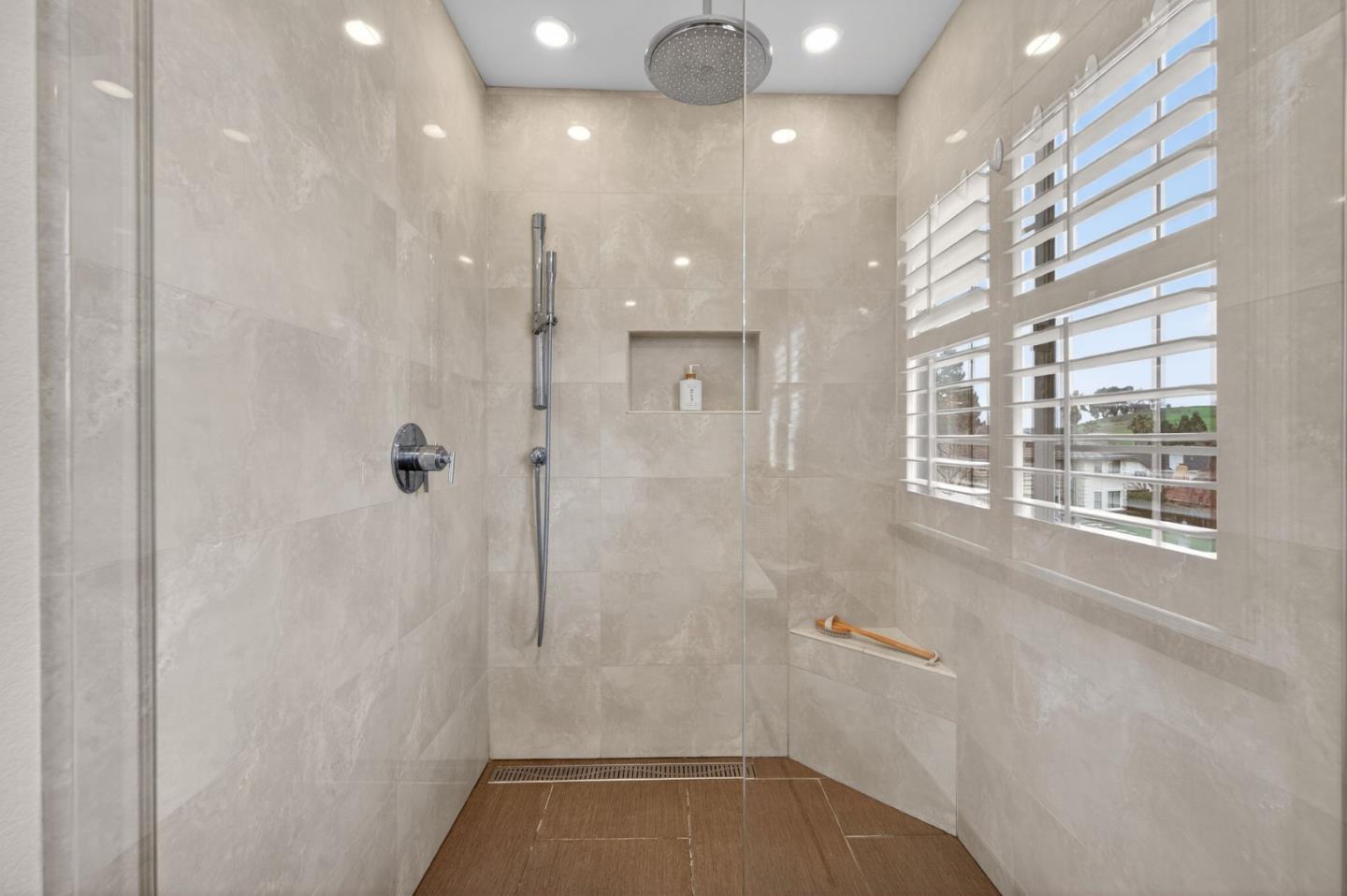 Detail Gallery Image 38 of 73 For 1168 Spring Hill Way, San Jose,  CA 95120 - 5 Beds | 3 Baths