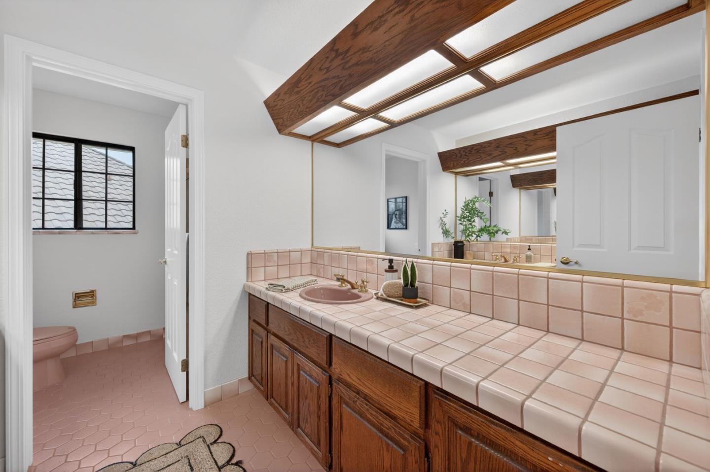 Detail Gallery Image 46 of 73 For 1168 Spring Hill Way, San Jose,  CA 95120 - 5 Beds | 3 Baths