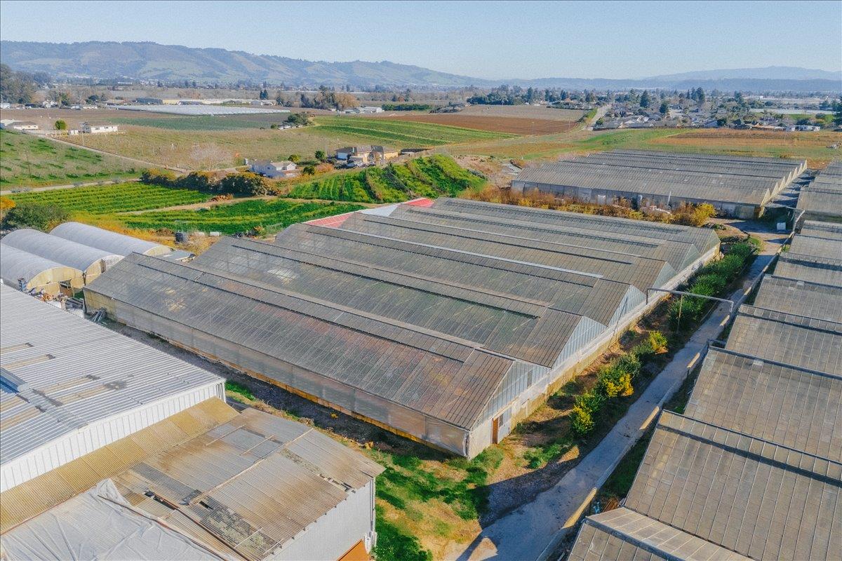 Detail Gallery Image 19 of 66 For 371 Calabasas Rd, Watsonville,  CA 95076 - – Beds | – Baths