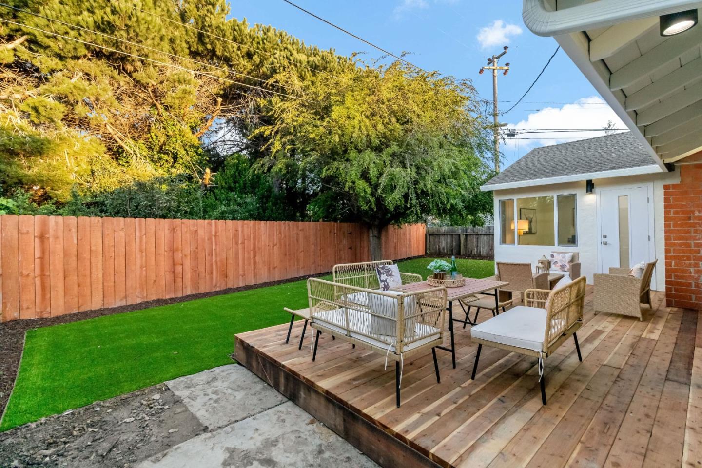 Detail Gallery Image 17 of 66 For 2946 Oxford Ave, Richmond,  CA 94806 - 4 Beds | 2 Baths