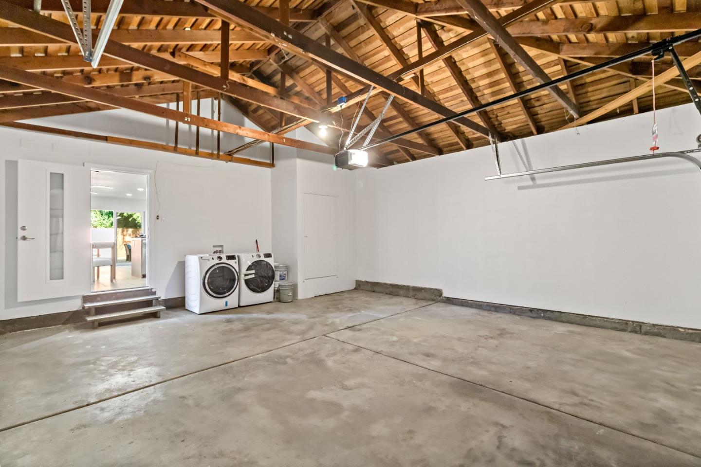 Detail Gallery Image 18 of 66 For 2946 Oxford Ave, Richmond,  CA 94806 - 4 Beds | 2 Baths