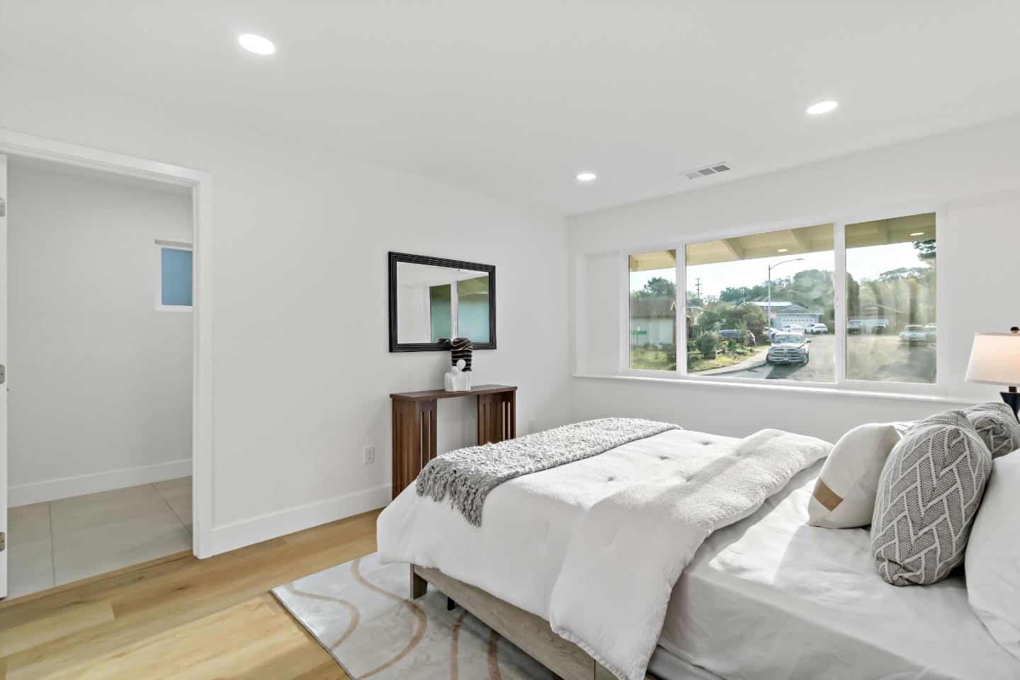 Detail Gallery Image 47 of 66 For 2946 Oxford Ave, Richmond,  CA 94806 - 4 Beds | 2 Baths