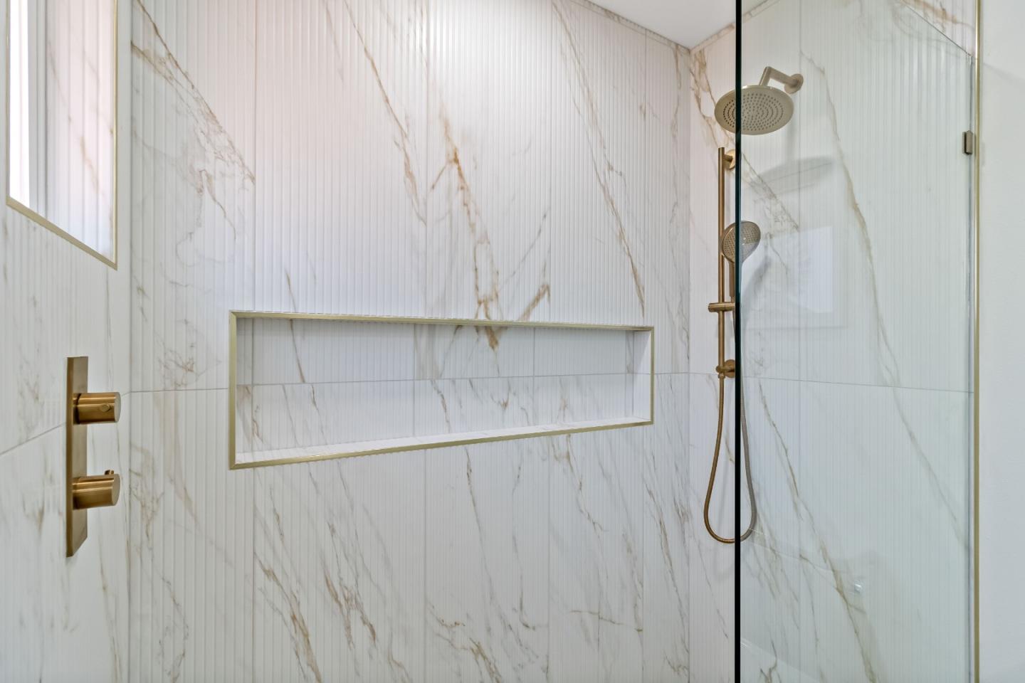 Detail Gallery Image 49 of 66 For 2946 Oxford Ave, Richmond,  CA 94806 - 4 Beds | 2 Baths