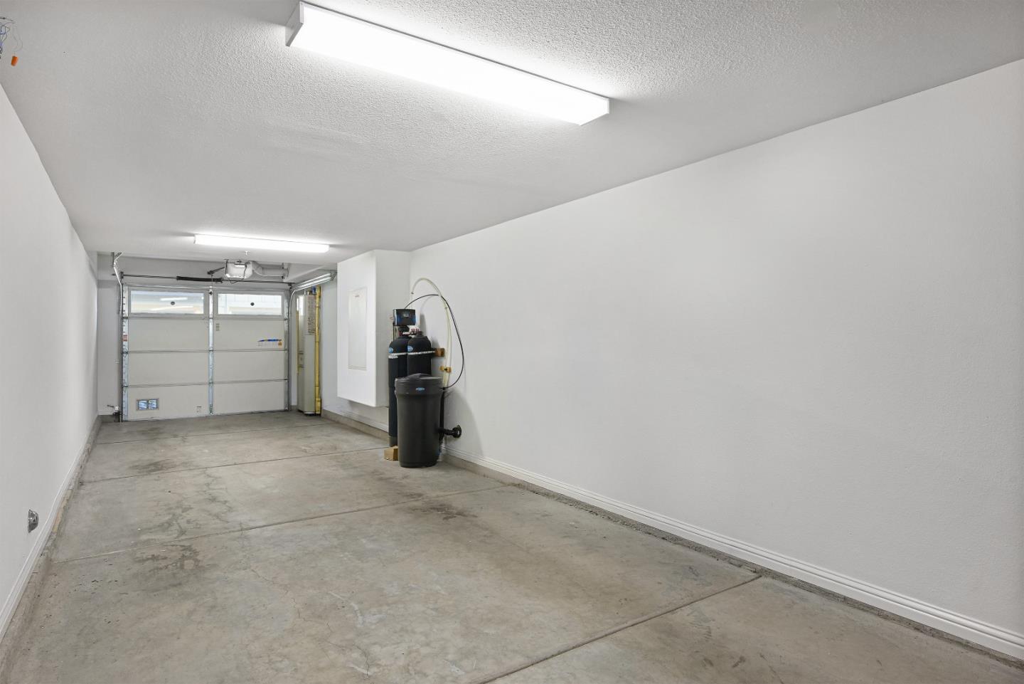 Photo #27: ML82032536 Listing: Photo #27