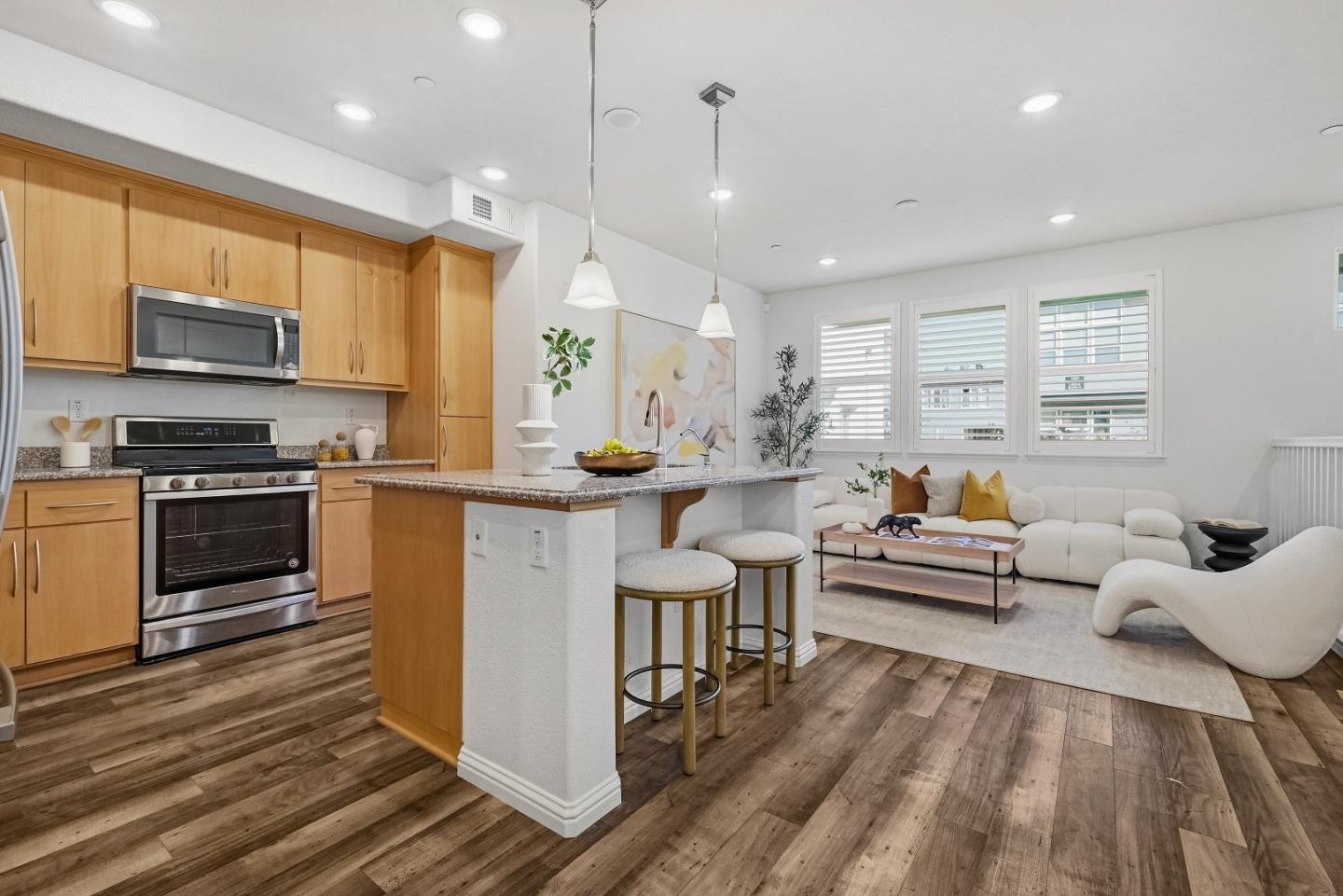 Photo #6: ML82032536 Listing: Photo #6