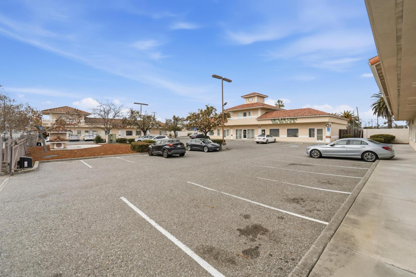 Detail Gallery Image 6 of 16 For 1863 Alum Rock Ave #C,  San Jose,  CA 95116 - – Beds | – Baths