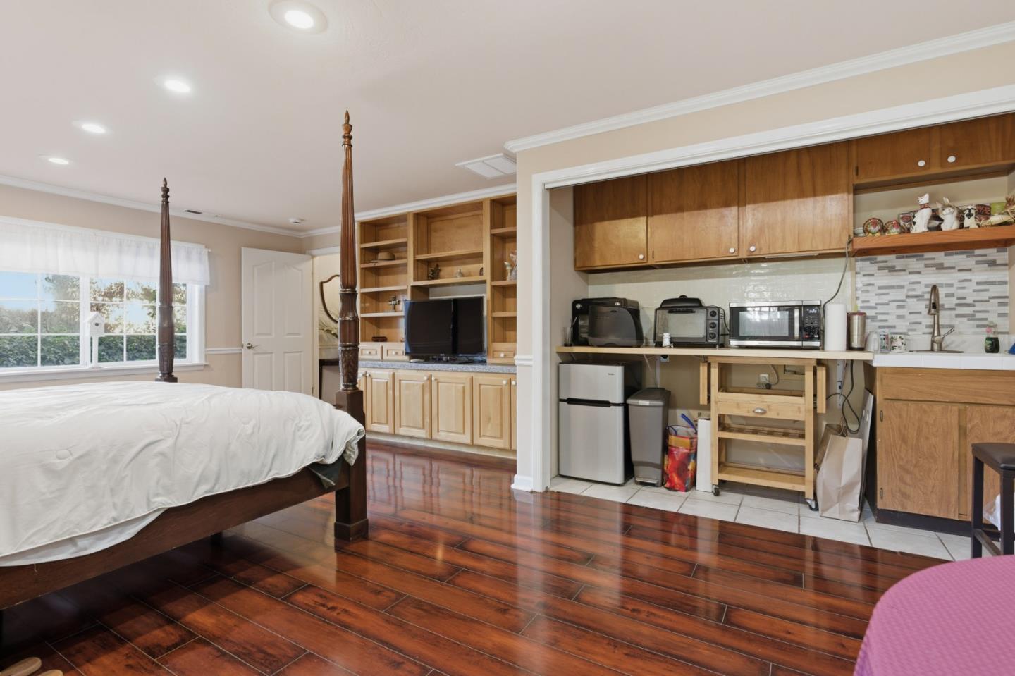 Detail Gallery Image 23 of 30 For 2962 Club Rd, Pebble Beach,  CA 93953 - 4 Beds | 3 Baths